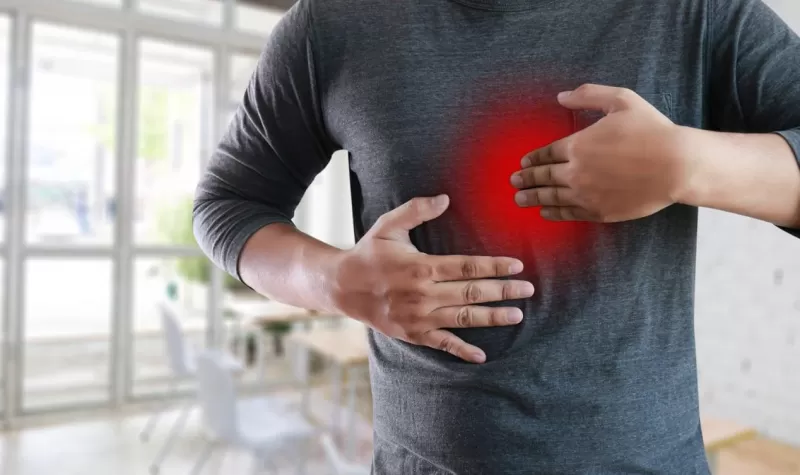 Хронический гастрит может спровоцировать появление новообразований в желудке
